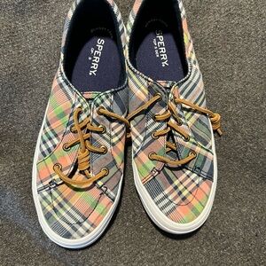 Women’s Sperry Athletic Lace Ups.